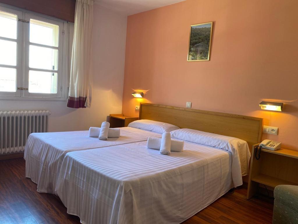 Hotel San Paio 산티아고데콤포스텔라 외부 사진